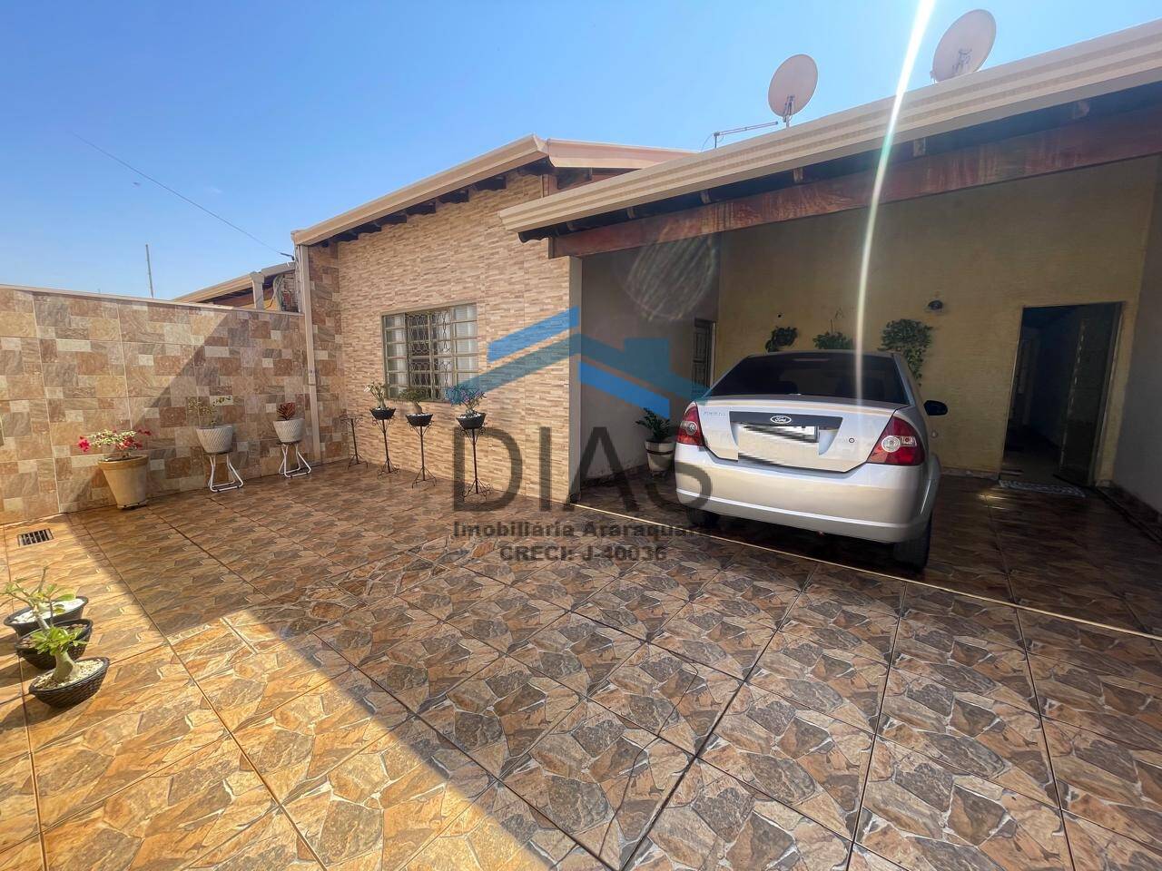 Casa, 3 quartos, 172 m² - Foto 1