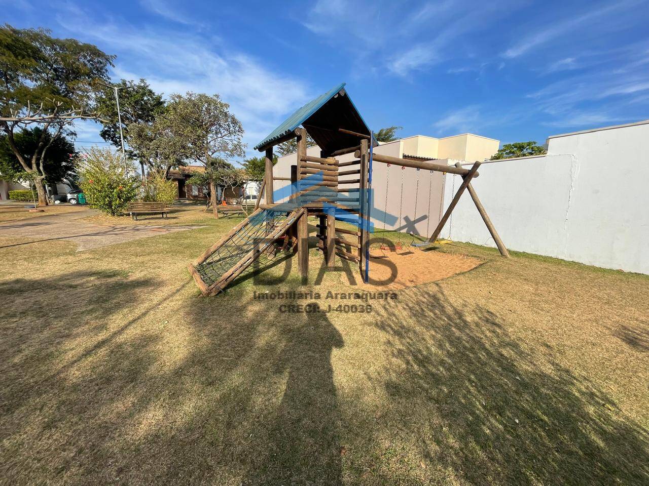 Casa à venda com 2 quartos, 89m² - Foto 23