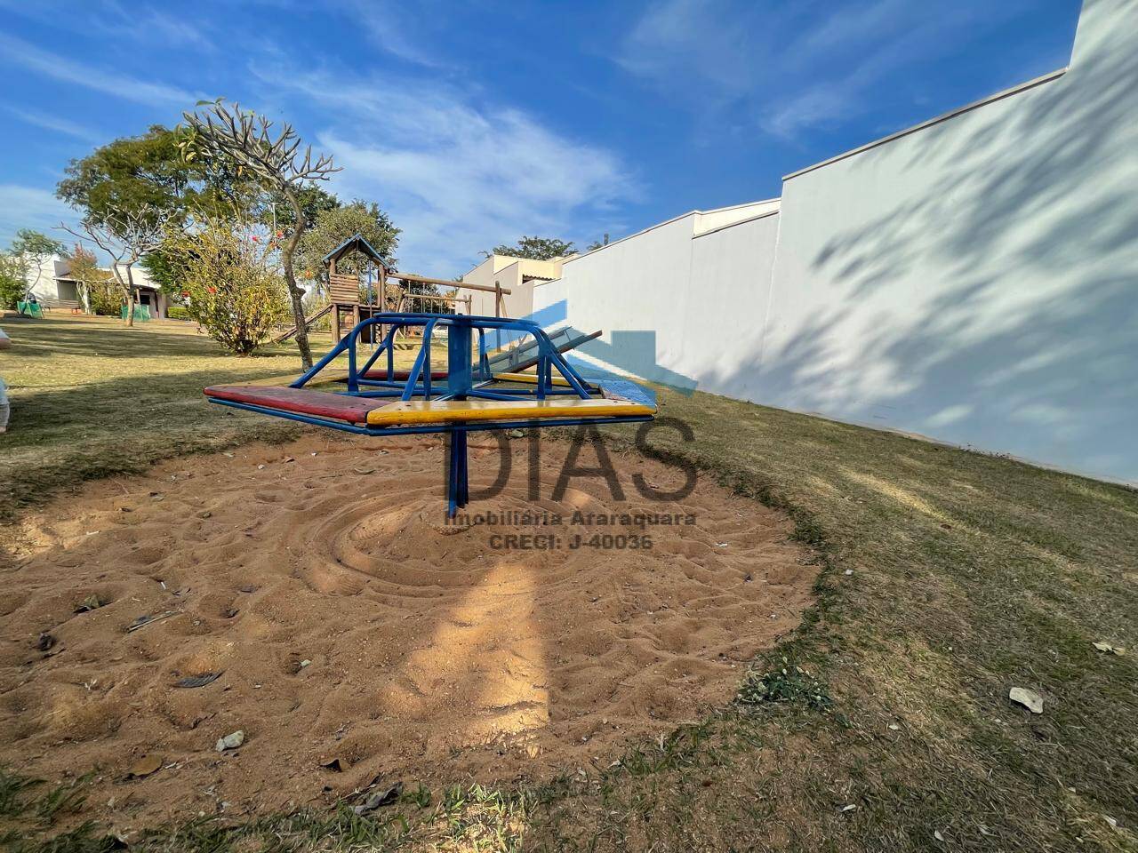 Casa à venda com 2 quartos, 89m² - Foto 25