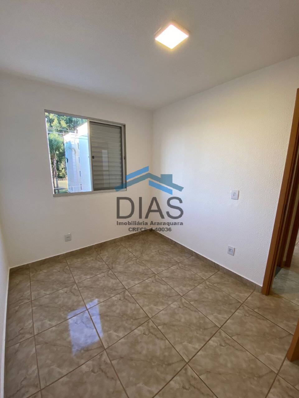 Apartamento à venda com 2 quartos, 44m² - Foto 6