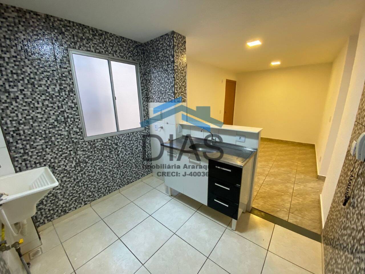 Apartamento à venda com 2 quartos, 44m² - Foto 5