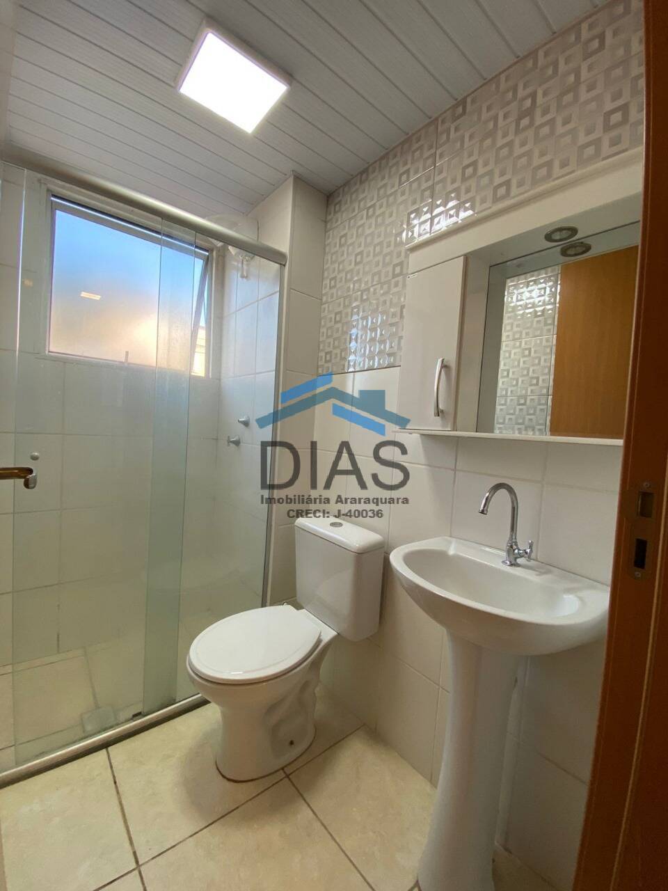 Apartamento à venda com 2 quartos, 44m² - Foto 10