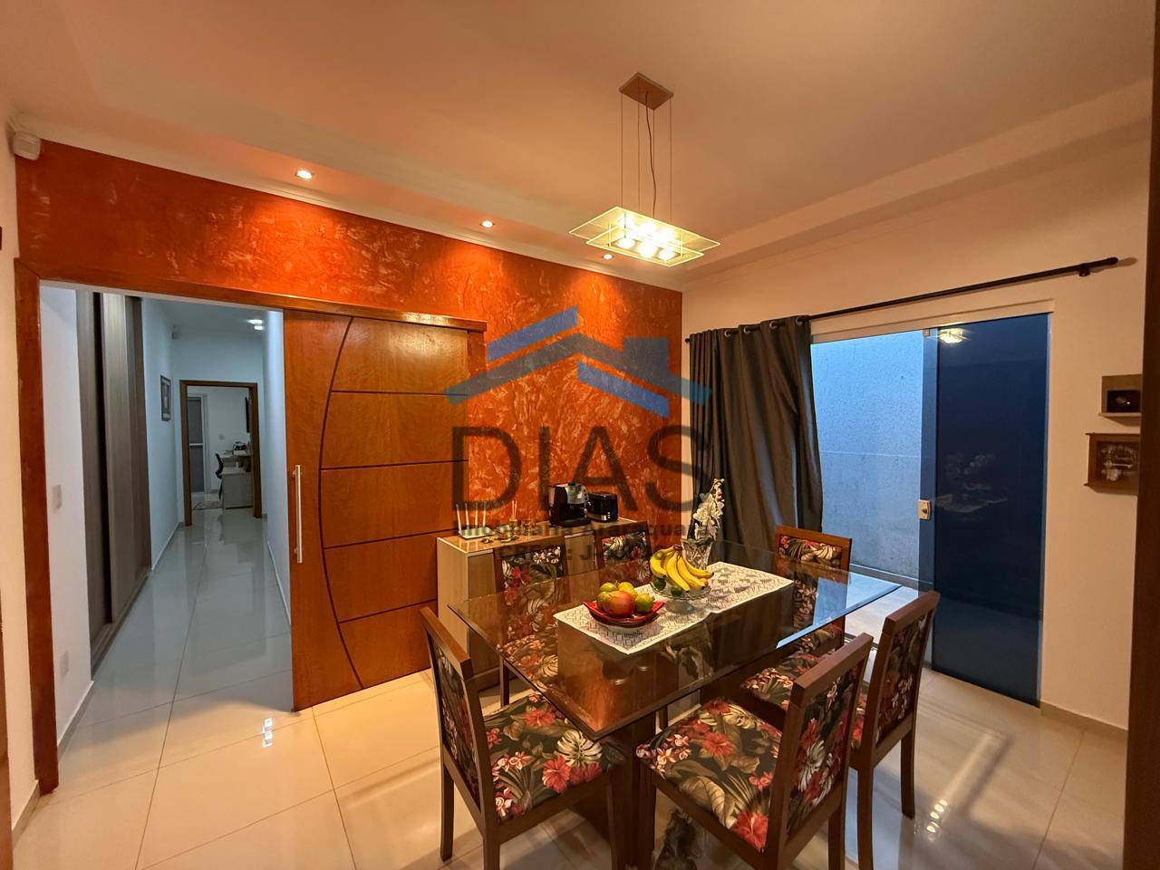 Casa, 3 quartos, 131 m² - Foto 3