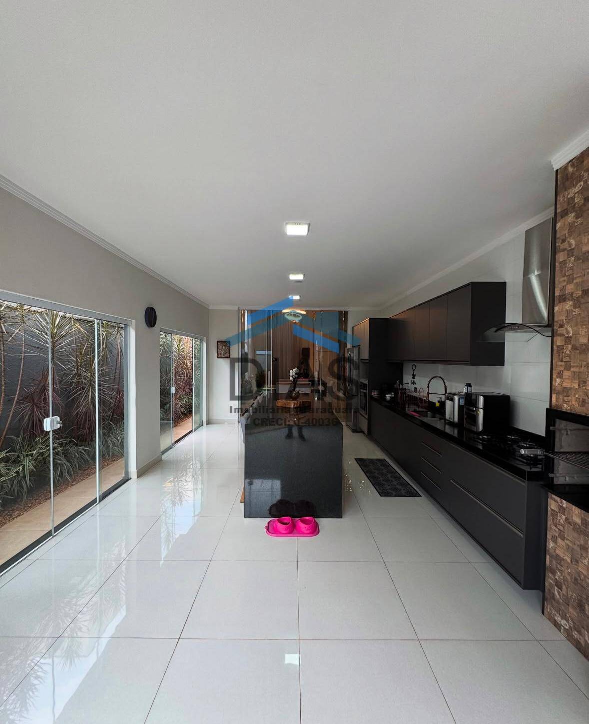 Casa, 3 quartos, 178 m² - Foto 13