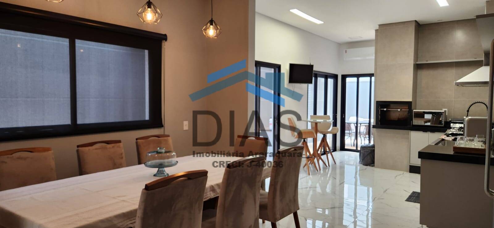Casa, 3 quartos, 165 m² - Foto 2