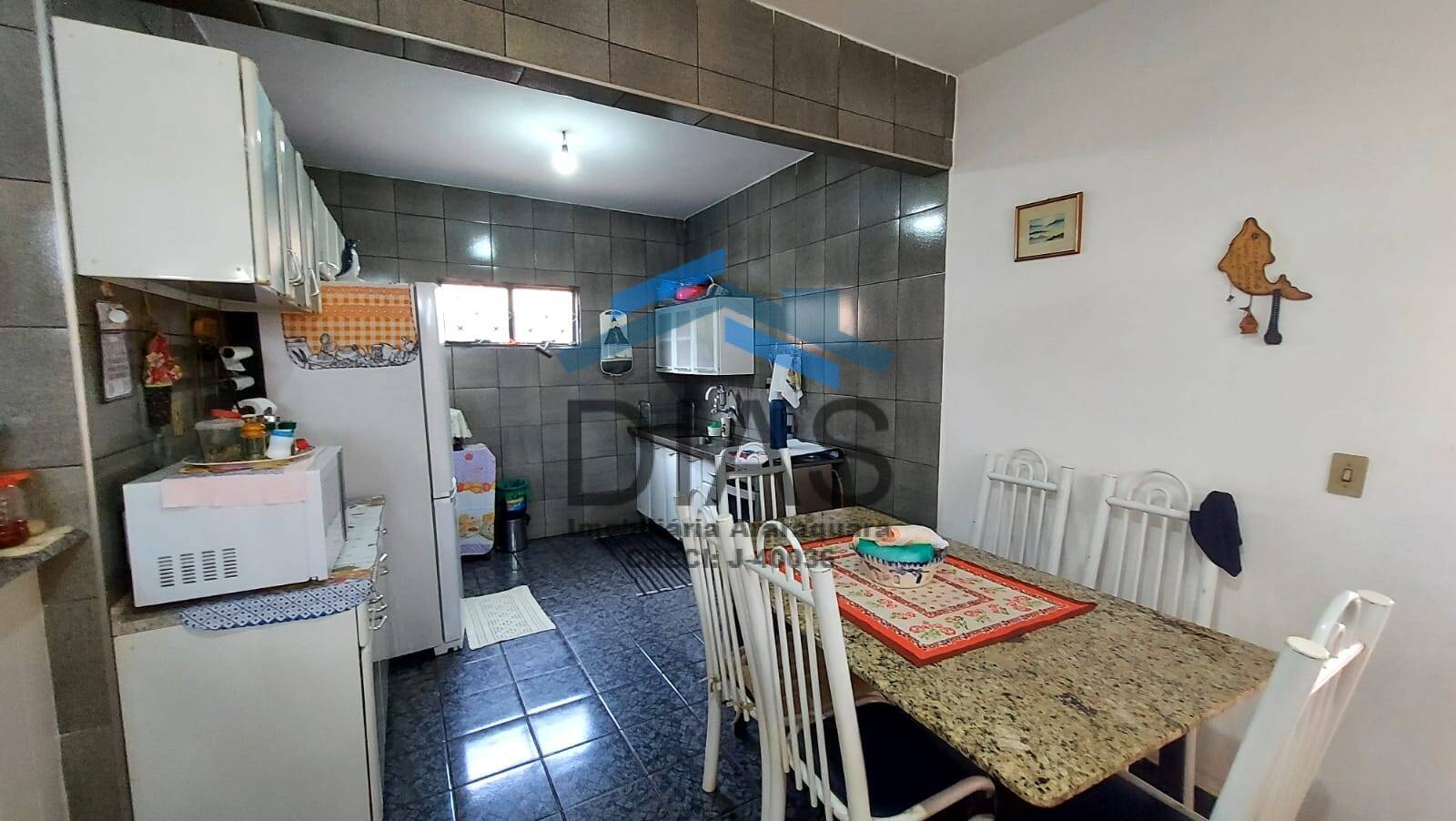 Casa, 2 quartos, 196 m² - Foto 5