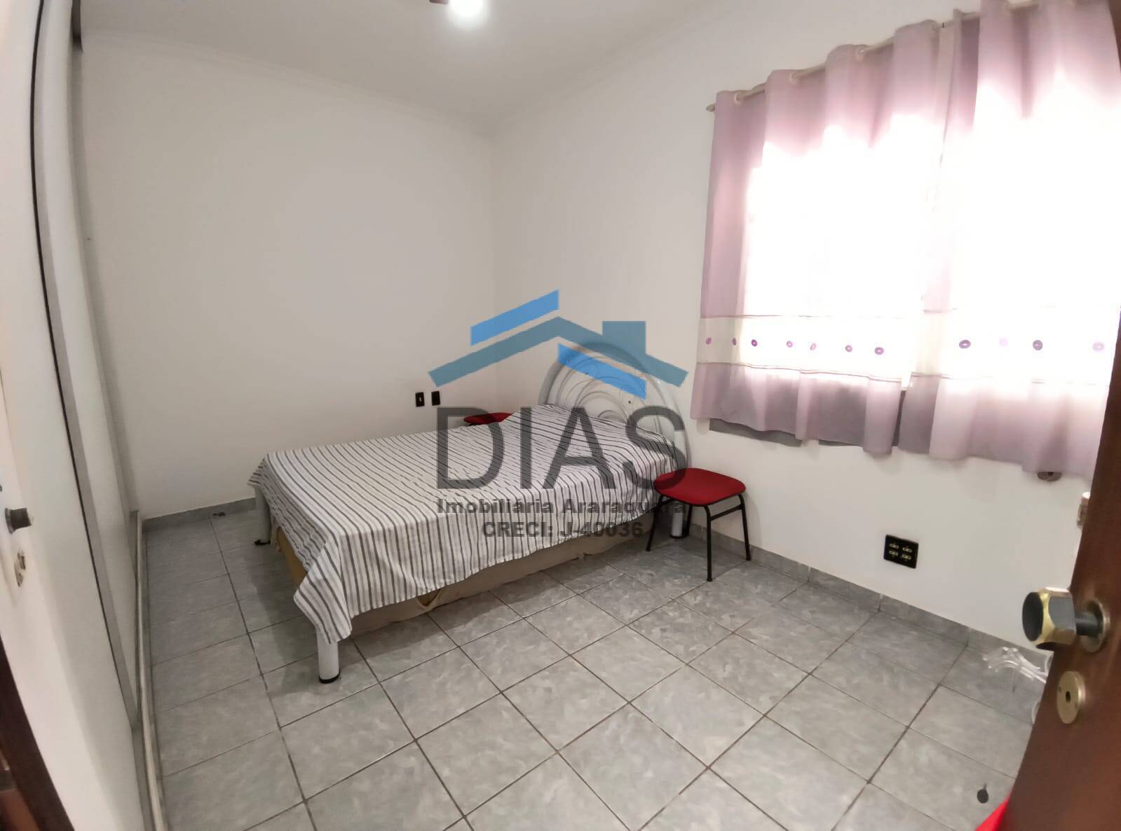 Casa, 4 quartos, 337 m² - Foto 3