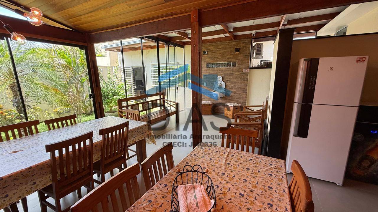 Casa, 3 quartos, 186 m² - Foto 11