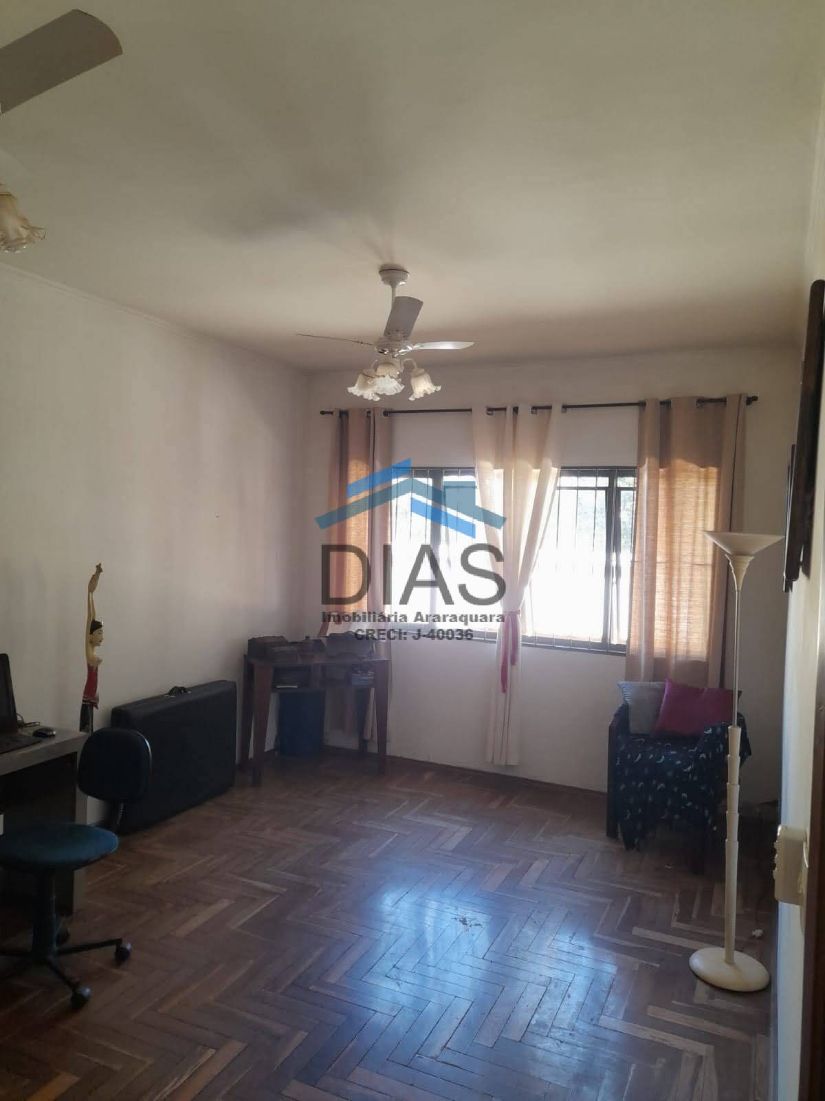 Casa, 4 quartos, 238 m² - Foto 9