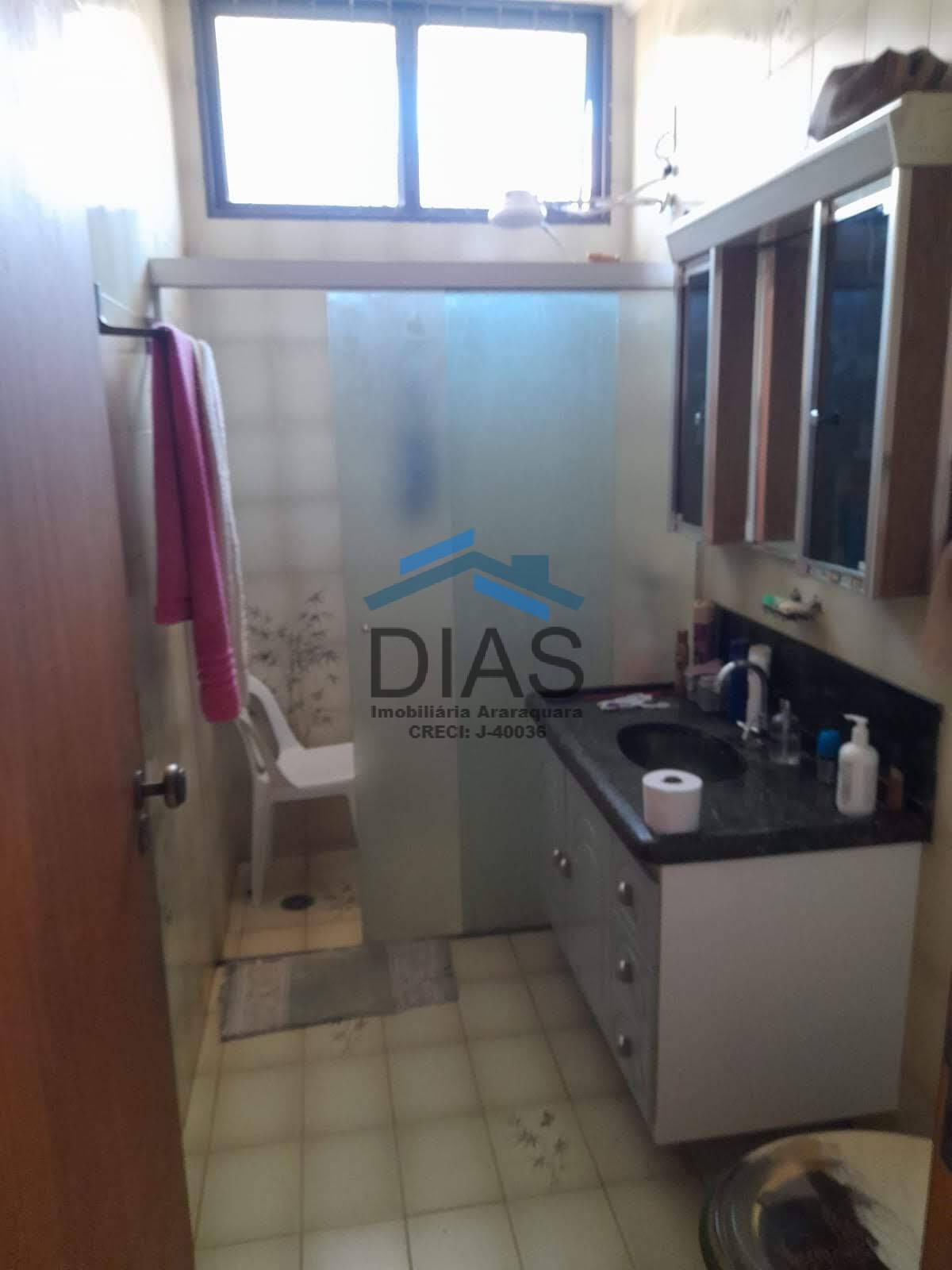 Casa, 4 quartos, 238 m² - Foto 13