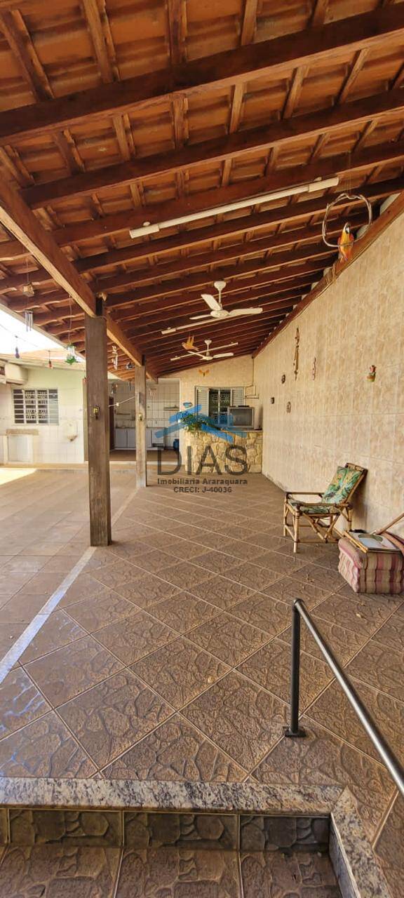 Casa, 4 quartos, 242 m² - Foto 13