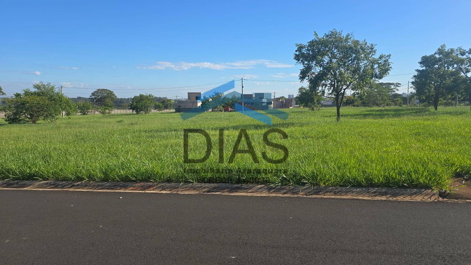 Terreno, 250 m² - Foto 1